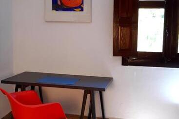 تختخواب و صبحانه Villa Nestor
