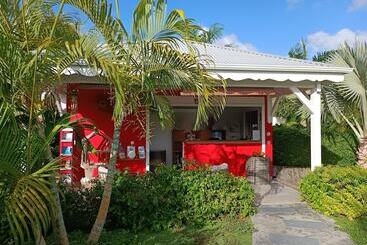 Hôtel & Villa Le Cocotel