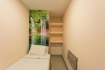 پانسیون Parceros Med Hostel