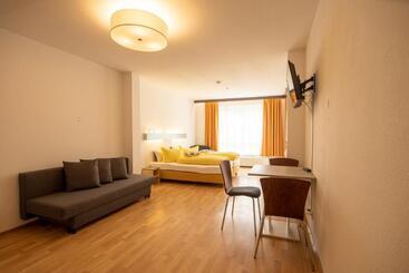 Ford Apartment