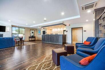 هتل Comfort Inn & Suites North Platte I80