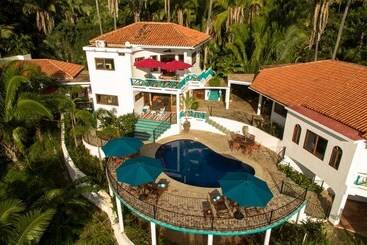 پانسیون Special Place Where You Combine The Peace Of The Jungle With The Ocean View