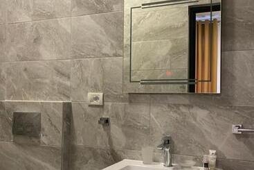 تختخواب و صبحانه Ora Apartament