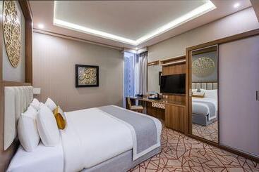 پانسیون فندق كراون روز الصحافة Crowne Rose Alsahafa