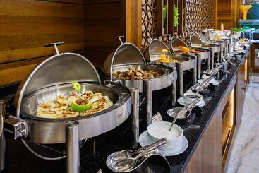 پانسیون فندق كراون روز الصحافة Crowne Rose Alsahafa