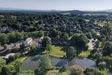 Boar's Head Resort