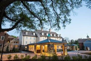 Boar's Head Resort