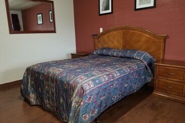 Buckboard Motel