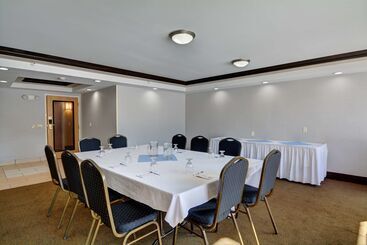 هتل Best Western Plus Keene