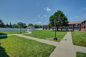 هتل Best Western Plus Keene