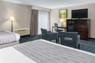 هتل Best Western Plus Keene