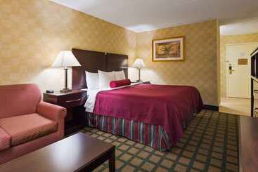 هتل Best Western Plus Keene
