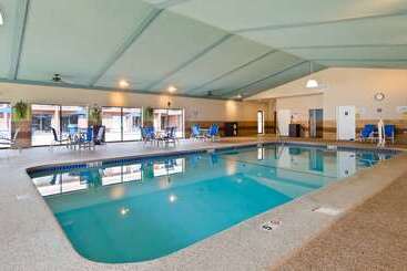 هتل Best Western Plus Keene