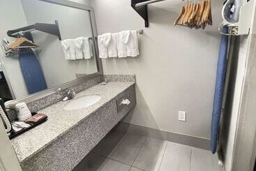 هتل Best Western Sunland Park
