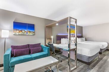 هتل Best Western Sunland Park