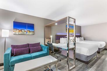 هتل Best Western Sunland Park