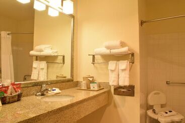 هتل Best Western Tumwater Olympia Inn