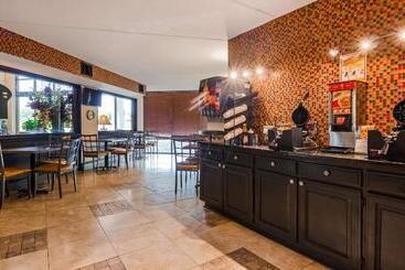 هتل Best Western Windsor Suites