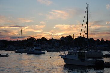 هتل Boothbay Harbor Inn