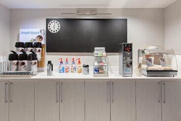 هتل Holiday Inn Express West Los Angeles, An Ihg