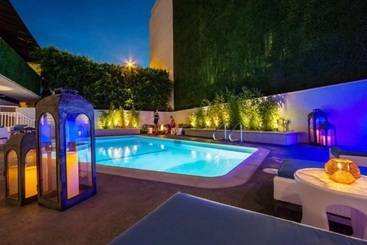 Mosaic Hotel Beverly Hills