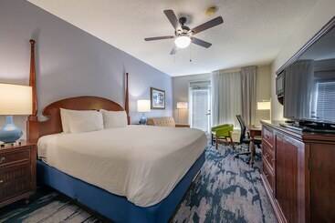 هتل Summerplace Inn