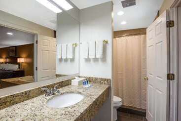 مُتل Rodeway Inn Lyons  La Grange