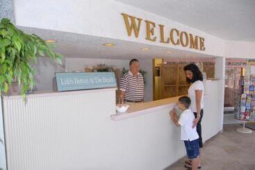 Bristol Plaza Resort Motel