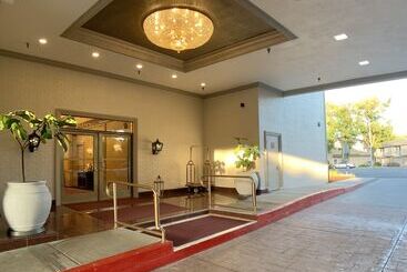The Bristol Hotel Campbell San Jose