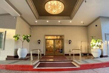 The Bristol Hotel Campbell San Jose