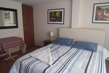 پانسیون Hostal Turístico El Cajamarquez