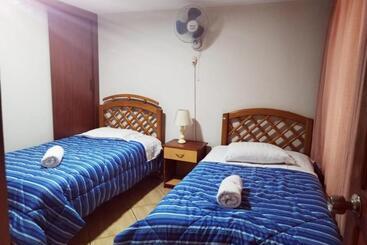 پانسیون Hostal Turístico El Cajamarquez