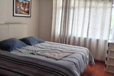 پانسیون Hostal Turístico El Cajamarquez