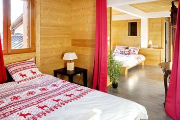Chalet Hotel La Tuviere Bike Inn