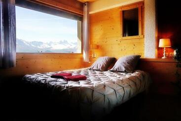 Chalet Hotel La Tuviere Bike Inn