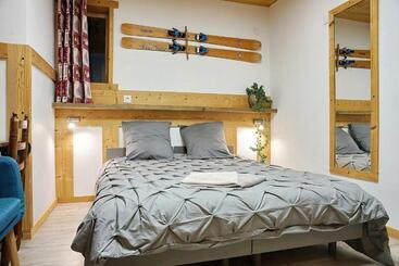 Chalet Hotel La Tuviere Bike Inn