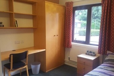 هتل Oxley Hall – Campus Residence
