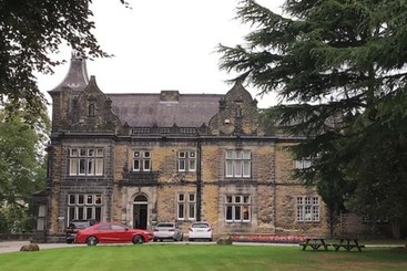 هتل Oxley Hall – Campus Residence