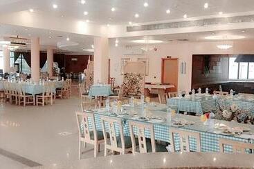 هتل Royal Beach Resort Sudr