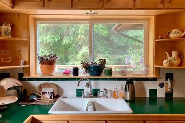 Sourdough Sunrise B&b