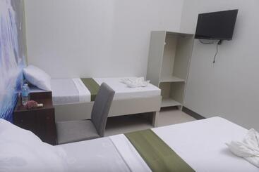 Hostel Mt Moriah Inn And Resto