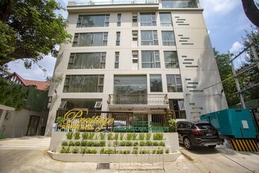 هتل Prestige Residences At Golden Valley By Grand United Hospitality