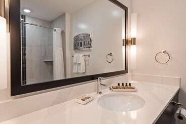 هتل Best Western Plus Morden