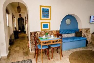 Casa Perpetua Hotel D Charm