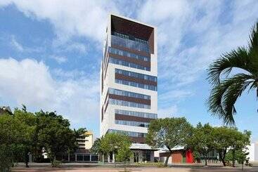 هتل Homewood Suites By Hilton Santo Domingo, Dominican Republic