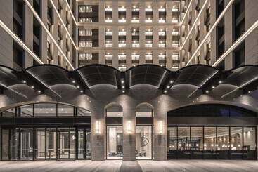 Lakeshore Hotel Tainan