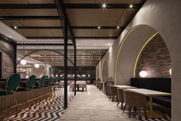Lakeshore Hotel Tainan