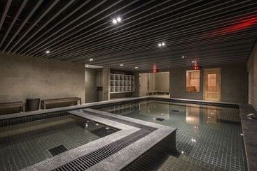 Lakeshore Hotel Tainan