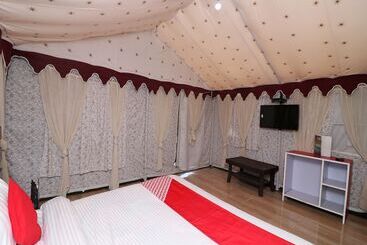 هتل Oyo 28838 Brv Resorts