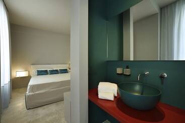 Boutique Hotel De La Ville